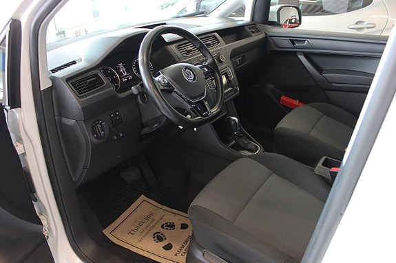 Volkswagen Caddy 2 of 18