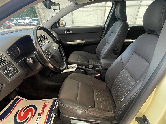 Volvo V50 6 of 21
