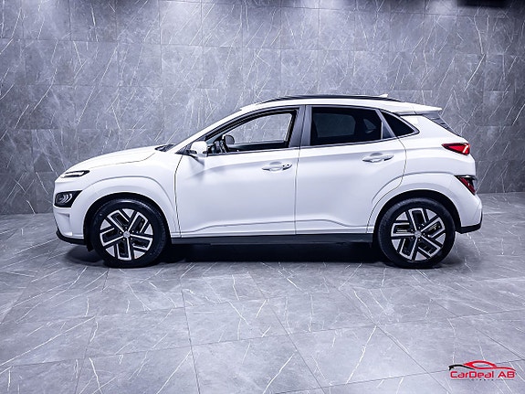 Hyundai Kona 4 of 30