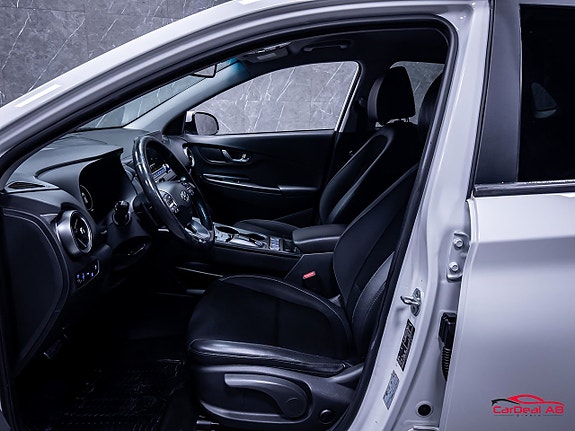Hyundai Kona 10 of 30