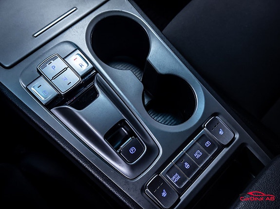 Hyundai Kona 26 of 30
