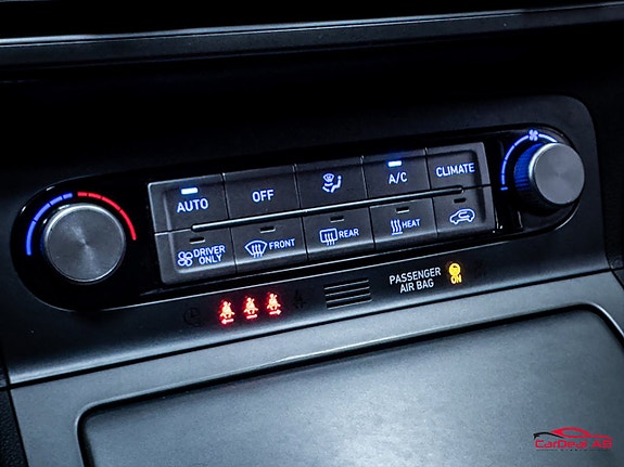 Hyundai Kona 25 of 30