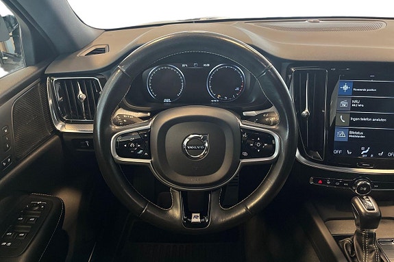 Volvo S60 14 of 30