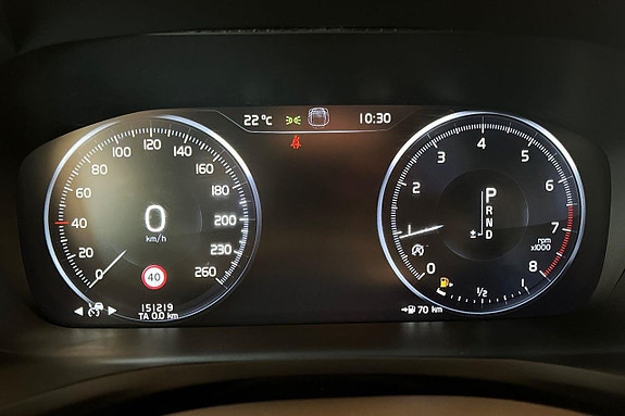 Volvo S60 17 of 30