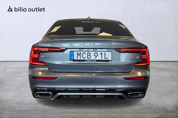 Volvo S60 5 of 30