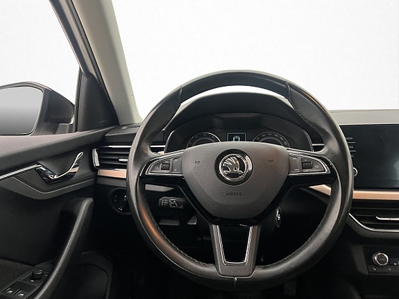 Skoda Scala 13 of 30
