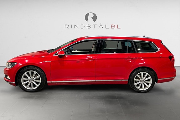 Volkswagen Passat 4 of 19