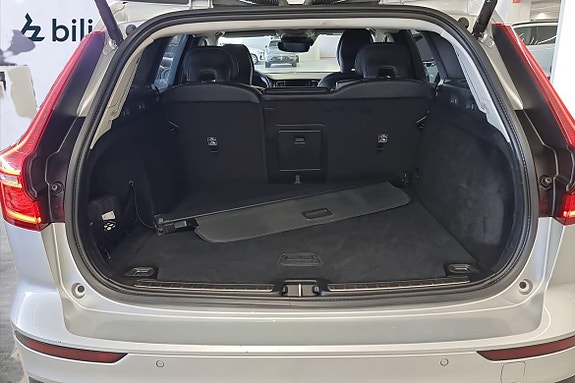 Volvo V60 Cross Country 12 of 22