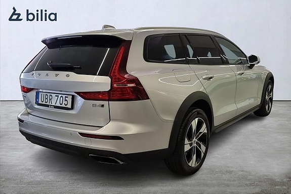 Volvo V60 Cross Country 19 of 22