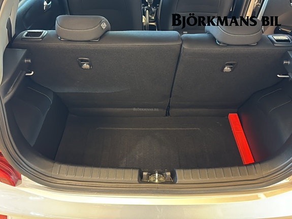 Kia Picanto 14 of 14