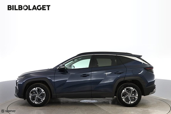 Hyundai Tucson 2 of 17