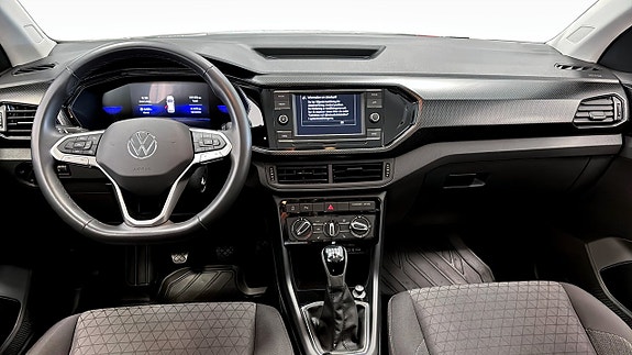 Volkswagen T-Cross 10 of 12