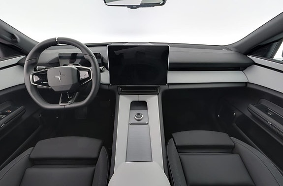 Polestar 4 7 of 18