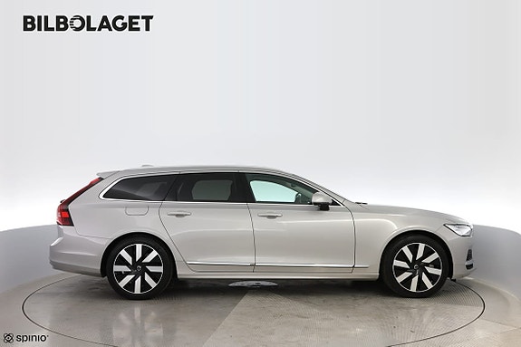 Volvo V90 5 of 17