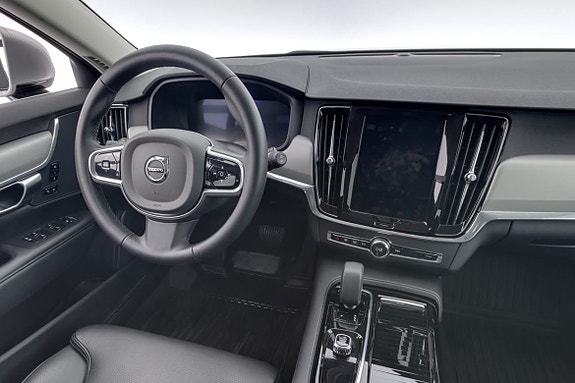 Volvo V90 8 of 17