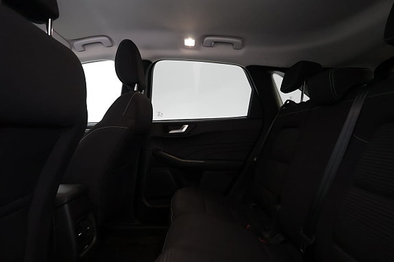 Ford Kuga 10 of 17