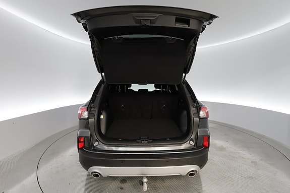 Ford Kuga 14 of 17