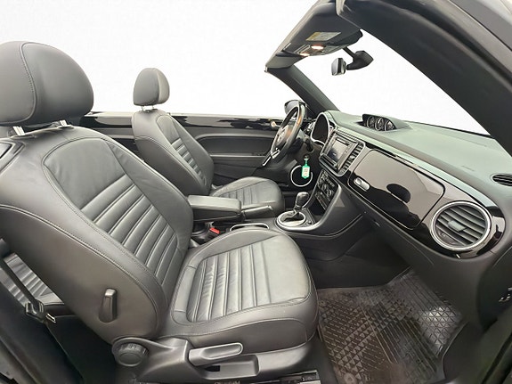 Volkswagen Beetle 24 of 30