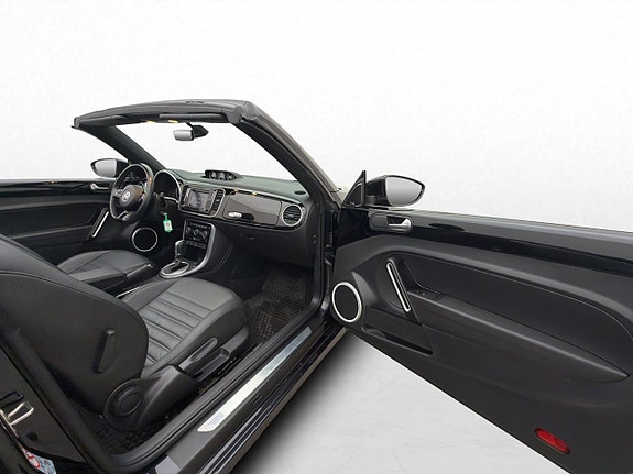 Volkswagen Beetle 25 of 30