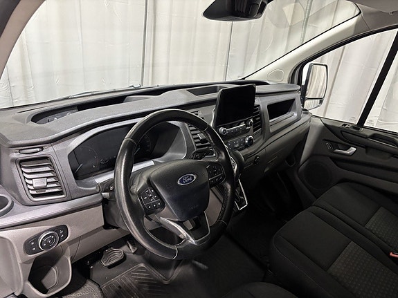 Ford Transit Custom 14 of 27