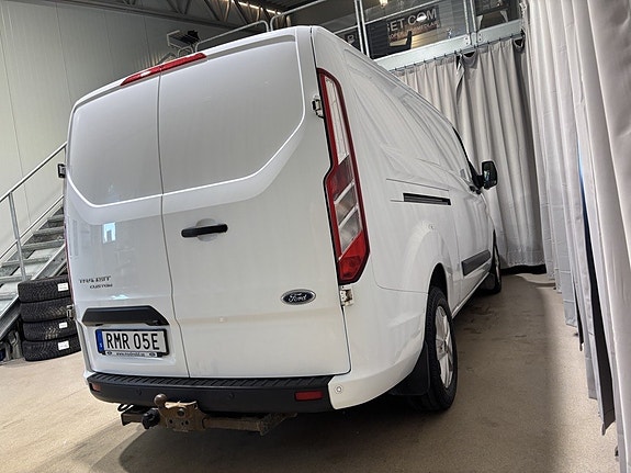 Ford Transit Custom 5 of 27