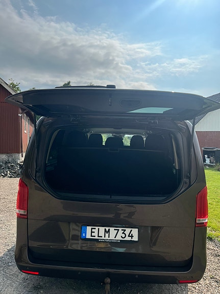 Mercedes-Benz V250 d 4 of 10