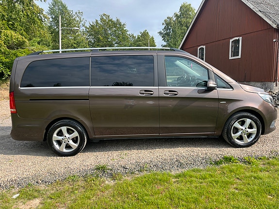 Mercedes-Benz V250 d 3 of 10