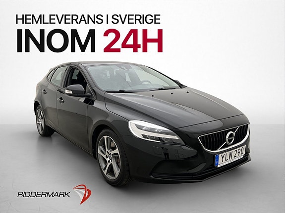 Volvo V40 3 of 28