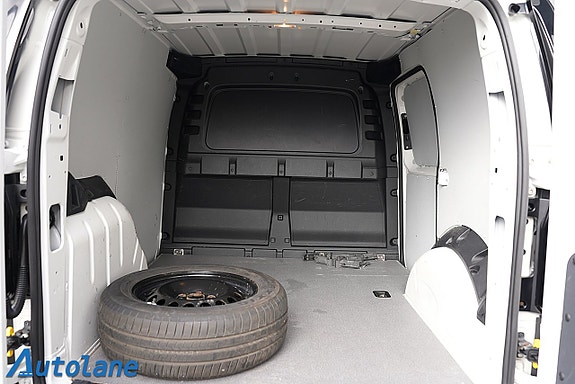Volkswagen Caddy 17 of 17