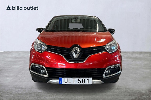 Renault Captur 3 of 26