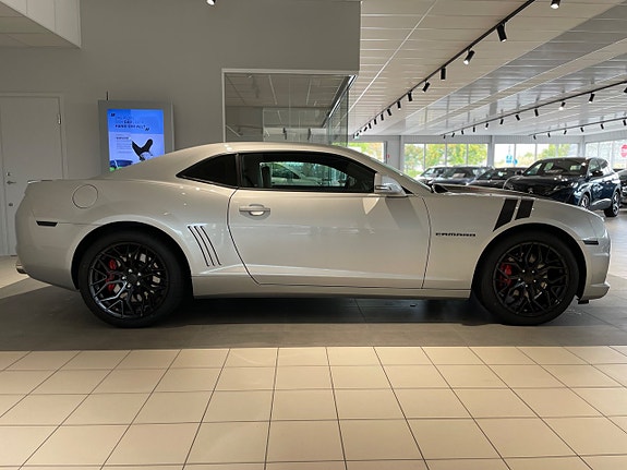 Chevrolet Camaro 4 of 23