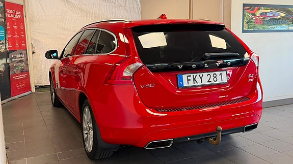 Volvo V60 6 of 15