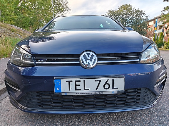 Volkswagen Golf VII 18 of 21