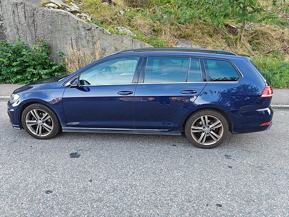 Volkswagen Golf VII 17 of 21