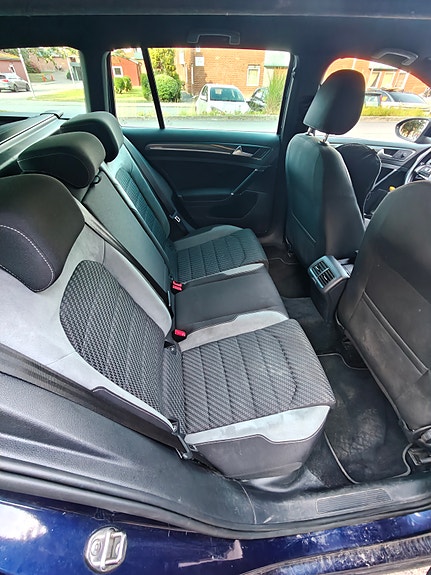 Volkswagen Golf VII 16 of 21