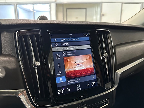 Volvo V90 Cross Country 25 of 27