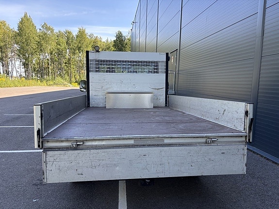 Ford Transit 11 of 25