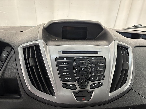 Ford Transit 18 of 25