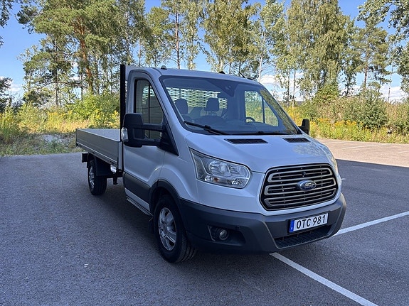 Ford Transit 7 of 25
