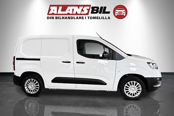 Toyota Proace City 2 of 9