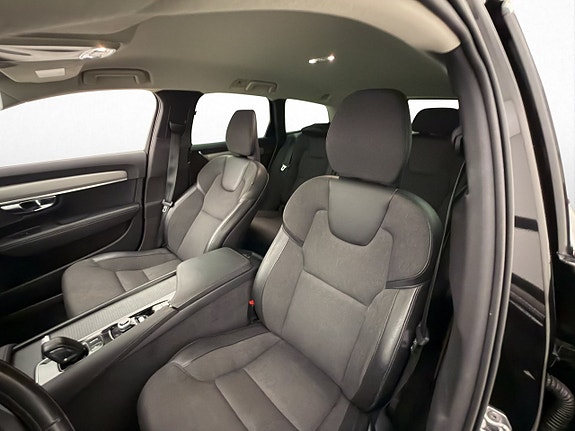 Volvo V90 12 of 30