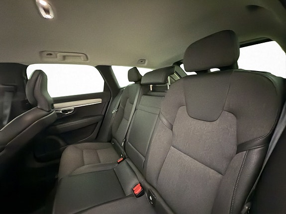 Volvo V90 28 of 30