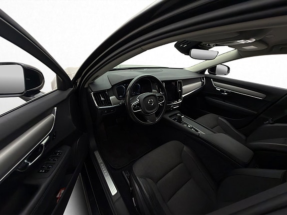 Volvo V90 11 of 30