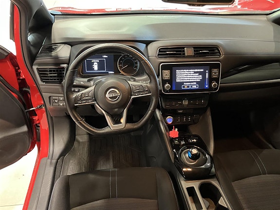 Nissan Leaf 2 of 12