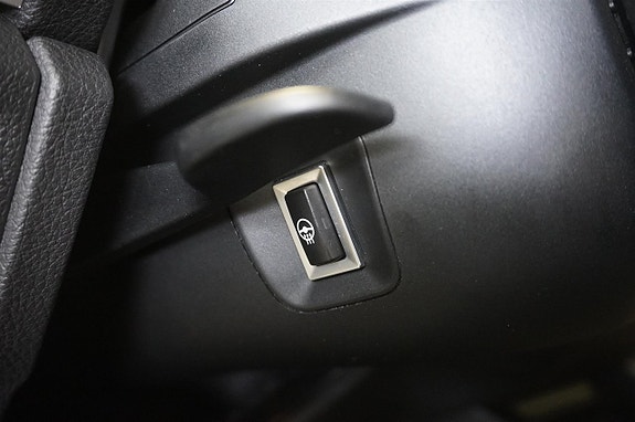 BMW 118d 8 of 13
