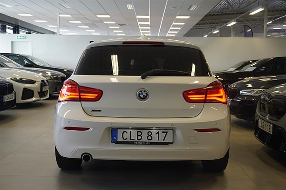 BMW 118d 4 of 13