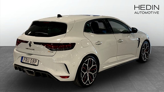Renault Megane 2 of 12