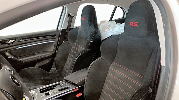 Renault Megane 11 of 12