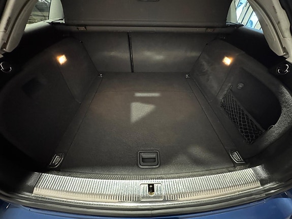 Audi A4 15 of 17