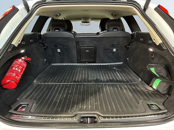 Volvo V90 Cross Country 12 of 21